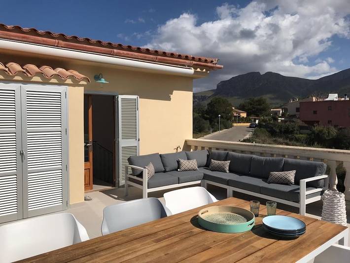 Villa pour 4 personnes, avec jardin et piscine - 1