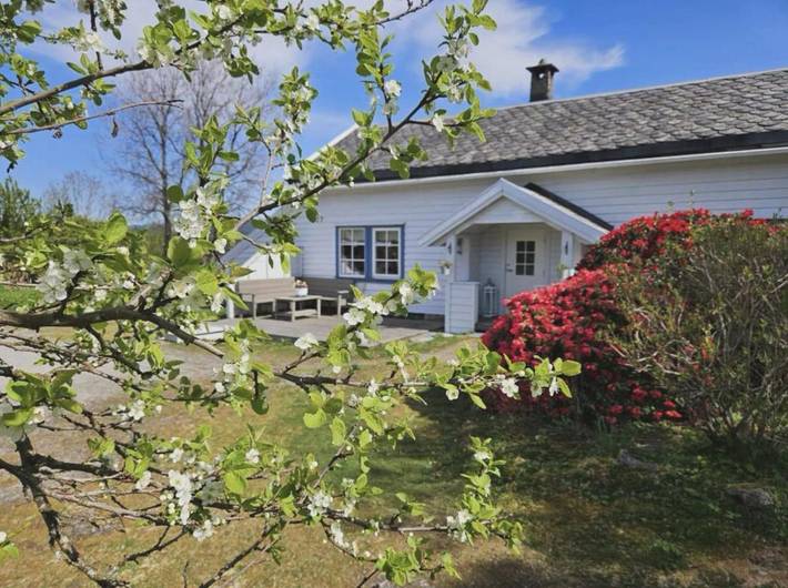 Ferienhaus für 7 Personen, mit Terrasse und Whirlpool in Lindås - 3