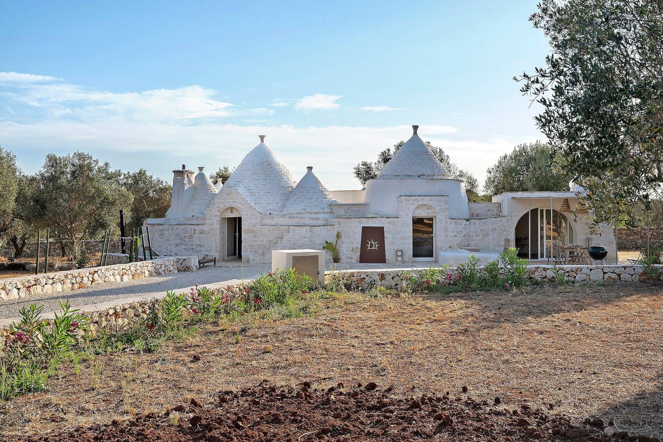 Antico Trullo con Piscina Privata – Totale Esclusività nella Valle d'Itria, Puglia in Ostuni, Salento