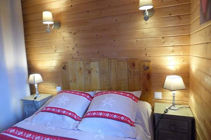 Gîte pour 6 personnes, avec jardin à Saint-Genès-Champespe - 3