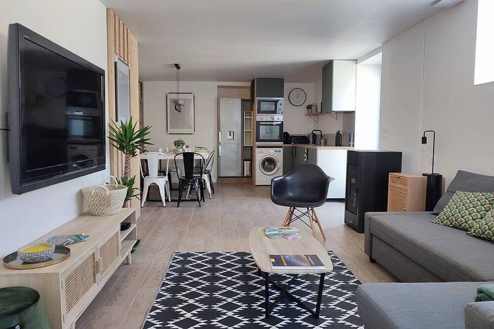 Location de vacances pour 8 personnes à Saint-Bauzille-de-Putois