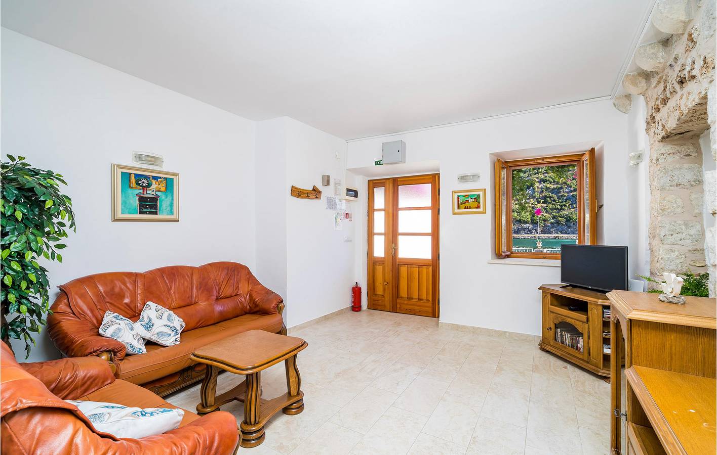 Ferienwohnung mit Meerblick, Pool, WLAN und Parkplatz in der Nähe von Mokosica in Mokosica, Dubrovnik-Neretva