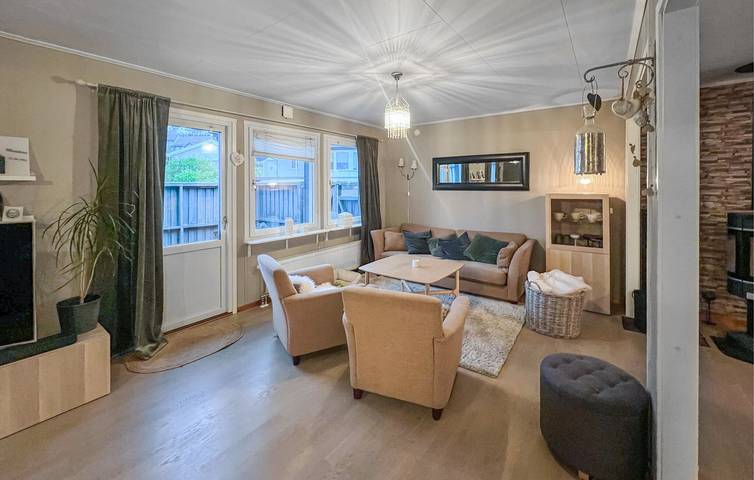 Ferienhaus für 8 Personen mit Terrasse in Flekkefjord