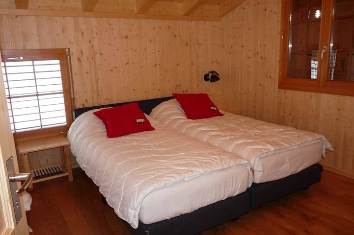 Chalet für 8 Personen, mit Garten und Balkon in der Schweiz - 4