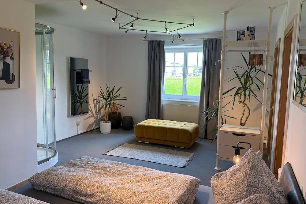 Ganze Wohnung, Loft trifft Natur - Ferienwohnung Schneeweiss in Salzkammergut-Berge, Sankt Georgen im Attergau