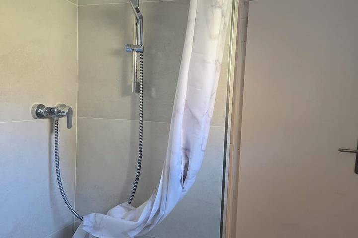 Gîte pour 4 personnes, avec terrasse et jardin, animaux acceptés à Onnion - 4