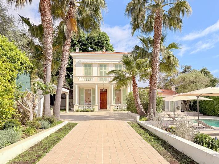 Villa pour 9 personnes, avec jardin et terrasse dans Cap d’Antibes - 2
