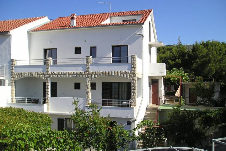 Gîte pour 6 personnes, avec balcon/terrasse, animaux acceptés à Jelsa - 3