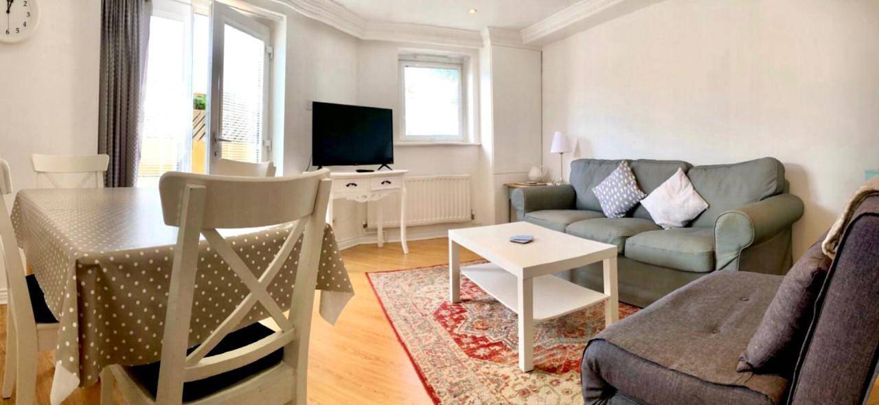 Entire apartment, One-Bedroom Apartment in Brighton Marina, Brighton