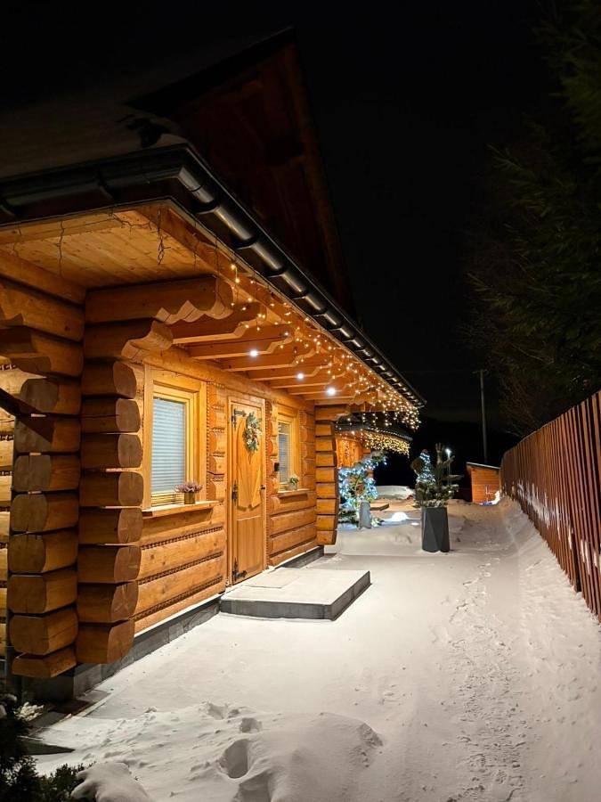Beskid Wood Houses in Istebna, Karpaty (Polska)