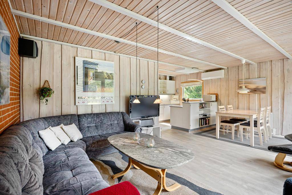 Gemütliches Ferienhaus für 4 Personen auf einem schönen Naturgrundstück in Houstrup, Varde