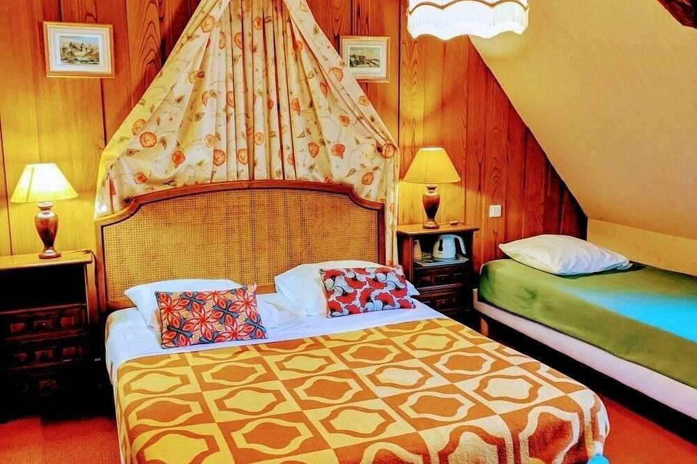 Chalet-Villa-Baño privado-Domaine de Launay Blot in Baguer-Morvan, Región de Saint-Malo