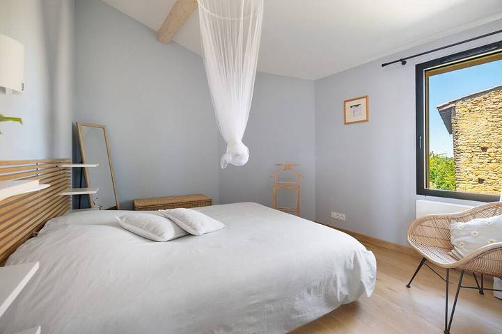 Location de vacances pour 6 personnes, avec balcon et jardin, animaux acceptés dans Lapenne - 2