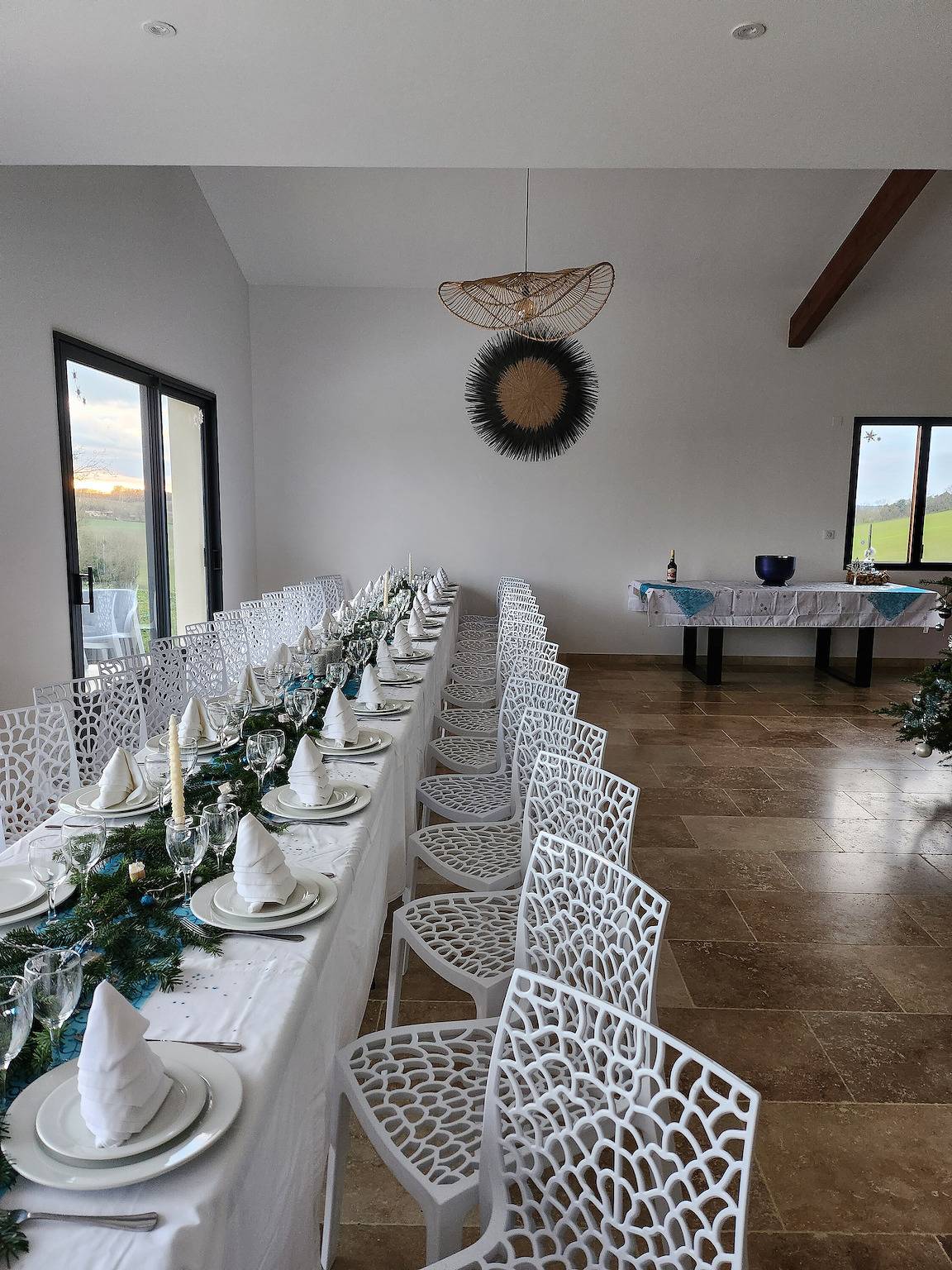 Maison de vacances 'Gite Les Hauts D'En Perrin' avec vue sur montagne, Wi-Fi et climatisation in Gers