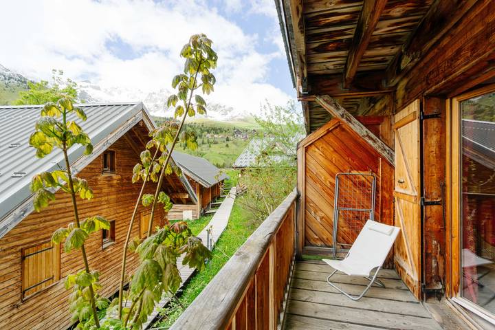 Gîte pour 4 personnes, avec bassin pour enfant ainsi que sauna et balcon à Saint-François-Longchamp - 2