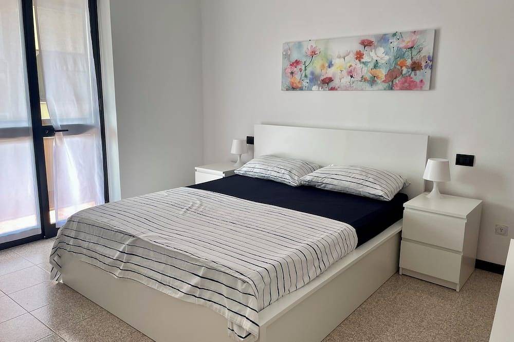 Apartamento entero, Apartment two steps away from the city center and lake maggiore in Arona (Lago Maggiore), Municipio de Arona