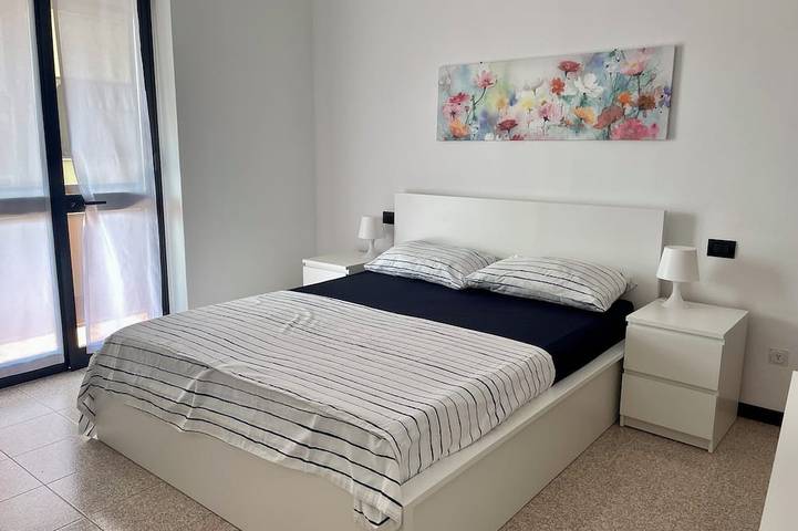 Appartement entier, Luciana House 2 - Apartment Two Steps From City Center And Lake Major in Arona (Lago Maggiore), Commune de Arona
