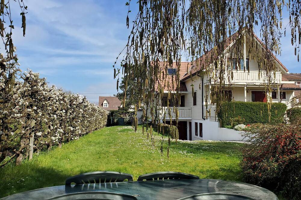 Appartement entier, Two rooms 45m2, cool, calm, close to everything in Marly-le-Roi, Yvelines