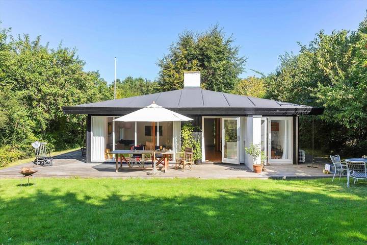 Feriehus for 4 personer, med hage og terrasse - 1