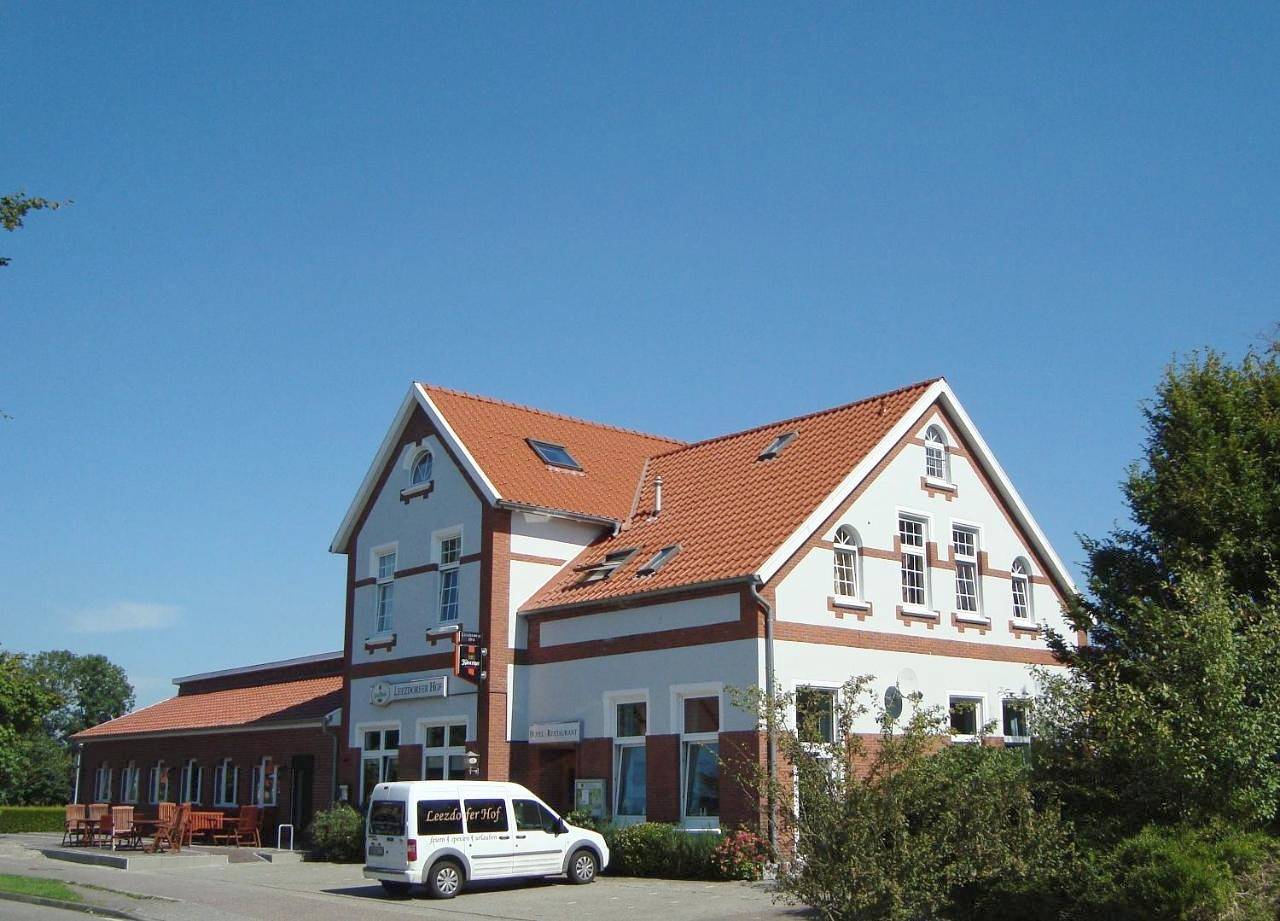 Leezdorfer Hof in Leezdorf, Norden und Umgebung