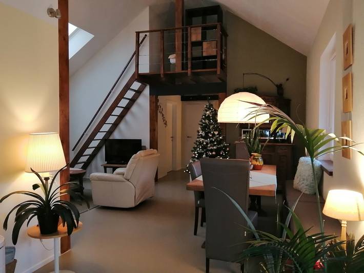 Ferienwohnung für 4 Personen, mit Ausblick und Terrasse in Birresborn