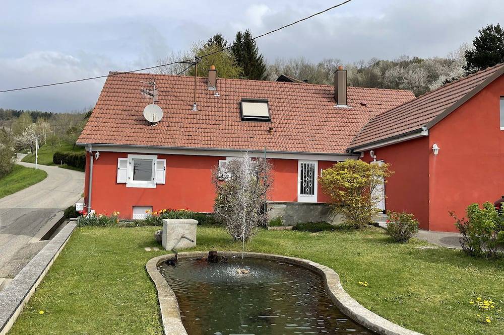 Ferienhaus Chamois Rouge am Fusse des Grand Ballon im Elsass in Geishouse, Regionaler Naturpark Belchen der Vogesen
