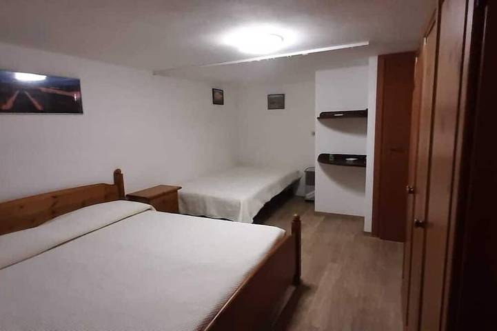 Ferienwohnung für 9 Personen, mit Balkon und Garten in Vada - 3