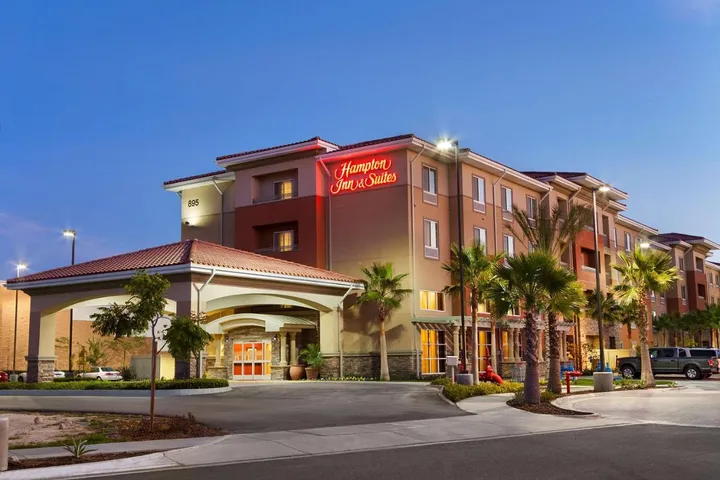 Hotel für 3 Personen, mit Pool und Whirlpool, mit Haustier - 1
