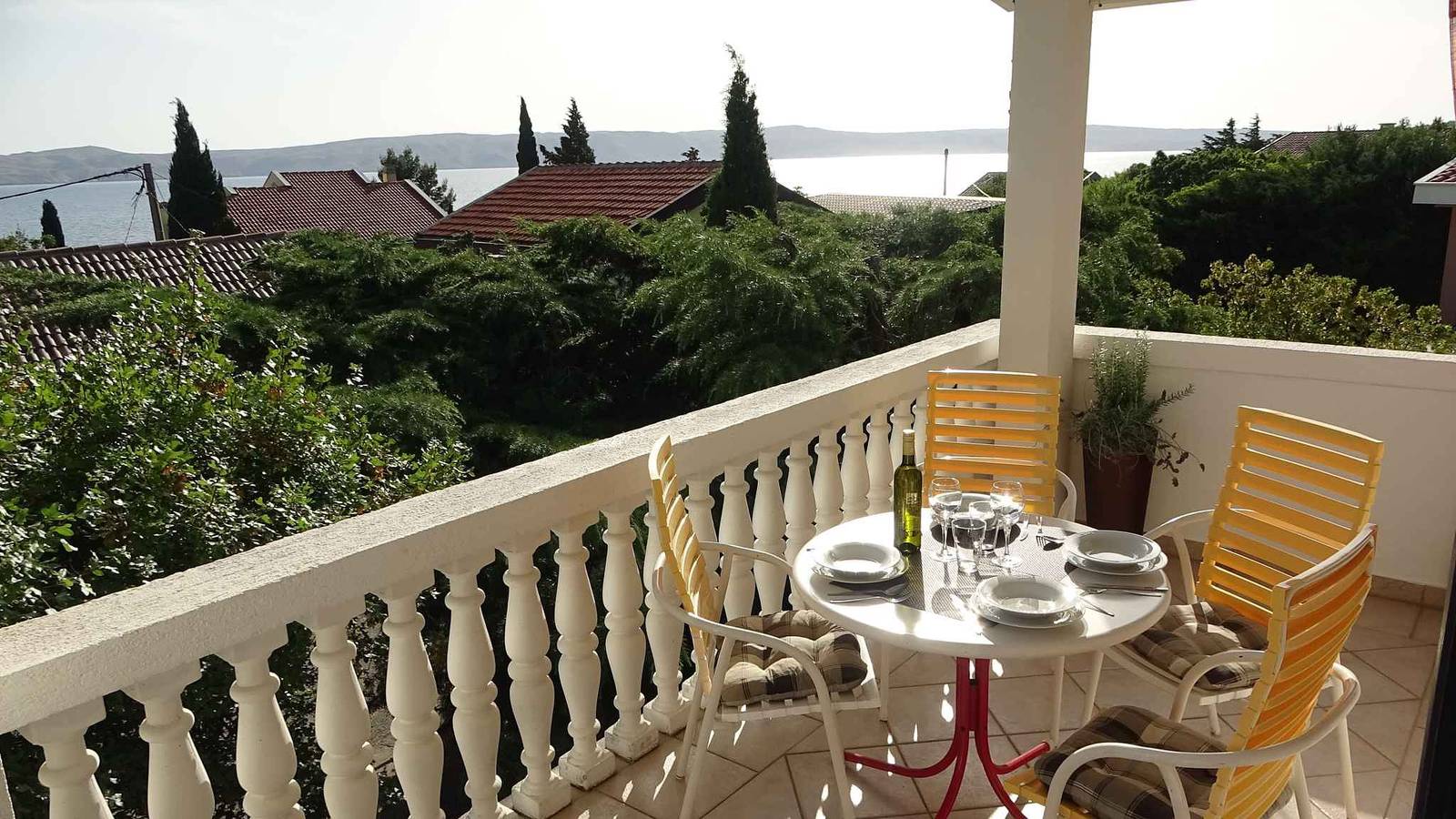 Ganze Ferienwohnung, Ferienwohnung mit Meerblick in Cesarica, Naturpark Velebit