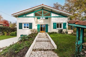 Chambre d’hôte pour 6 personnes, avec jardin à Léognan