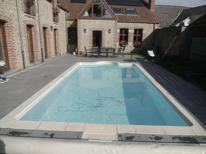 Location de vacances pour 12 personnes, avec piscine ainsi que jardin et vue, animaux acceptés à Péruwelz - 2