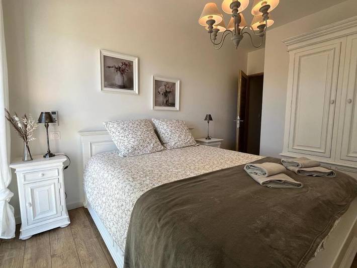 Location de vacances pour 10 personnes, avec vue et piscine ainsi que terrasse et vue sur le lac à Sainte-Croix-du-Verdon - 4