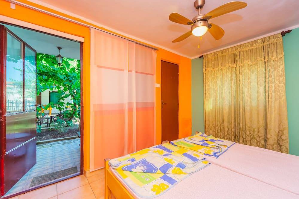 Ganze Wohnung, Apartments Lilic 5 / Erdgeschosswohnung in Ulcinj, Opština Ulcinj