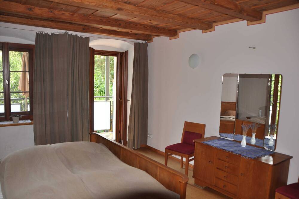 Ganze Wohnung, Die gute Stube, Deutschland in Görlitz, Oberlausitz-Niederschlesien