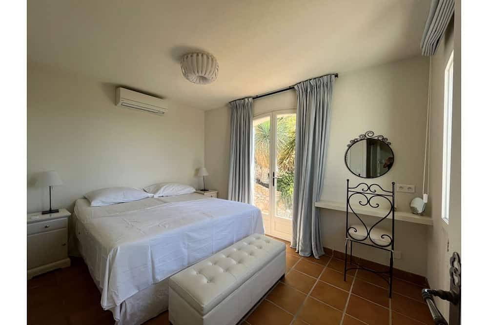 Prestigious villa, swimming pool and breathtaking view in Ollioules, Toulon regio