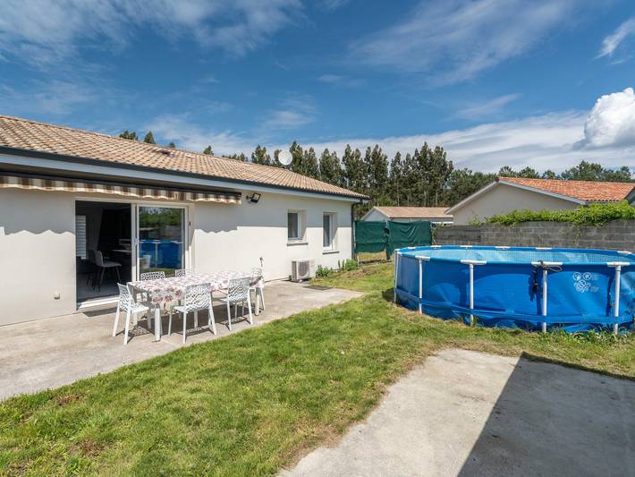 Location de vacances pour 6 personnes, avec terrasse et jardin à Parentis-en-Born - 2