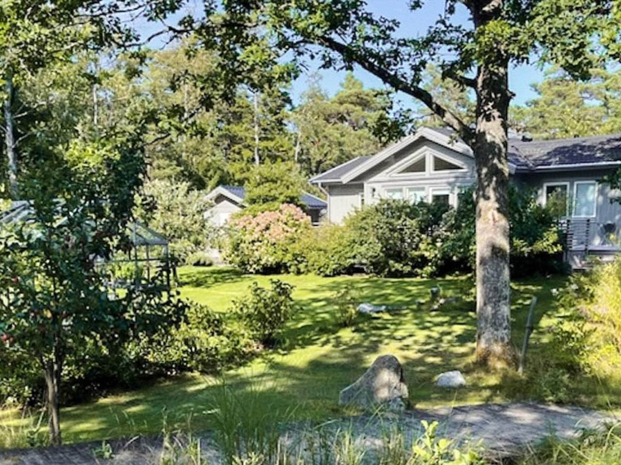 Hus för 6 Personer, med terass och trädgård, barnvänlig