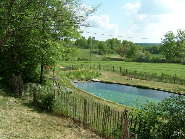 Gîte pour 6 personnes, avec piscine, animaux acceptés à Dégagnac - 2