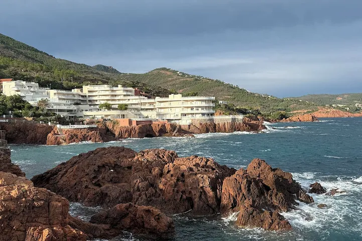 Appartement de vacances pour 4 personnes, avec terrasse ainsi que piscine et jardin - 1