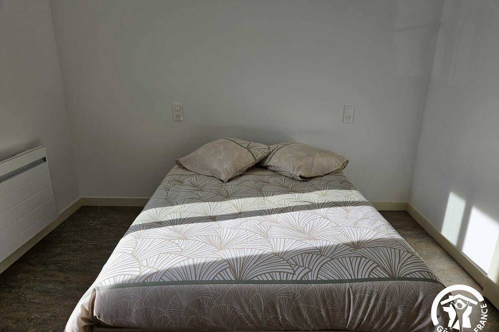 The Presbytery of Aiguefonde in Aiguefonde, Castres region