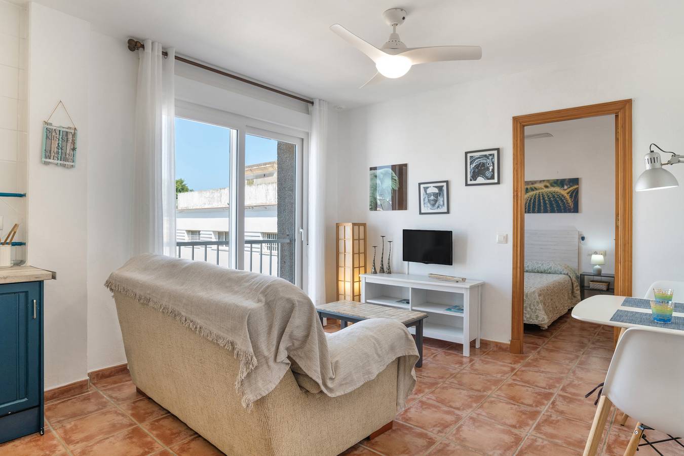 Apartamento entero, Apartamento 'Casandra' con Wi-Fi in Playa de Los Lances, Tarifa