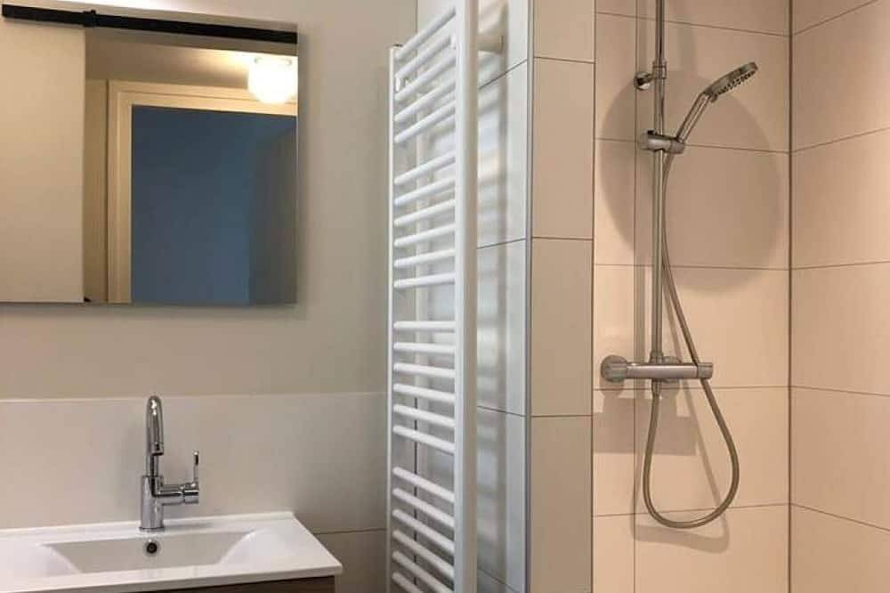 Geheel appartement, Luxe appartement in Diever Drenthe nabij drie natuurparken   Nieuw bij Vrbo in Nationaal Park Dwingelderveld