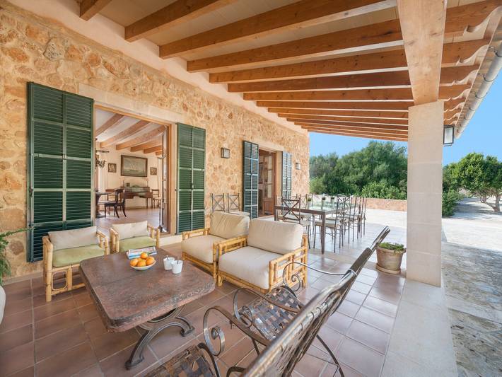 Chalet para 12 personas, con Terraza además de Jardín y Piscina en Mallorca