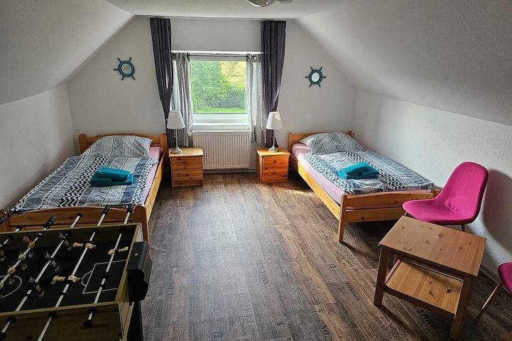 Ferienhaus für 6 Personen, mit Terrasse und Garten in Westerholt - 4