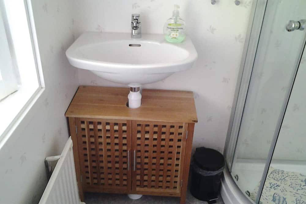 2 bedroom stunning home in åmål in Åmål (Kommun), Vänern