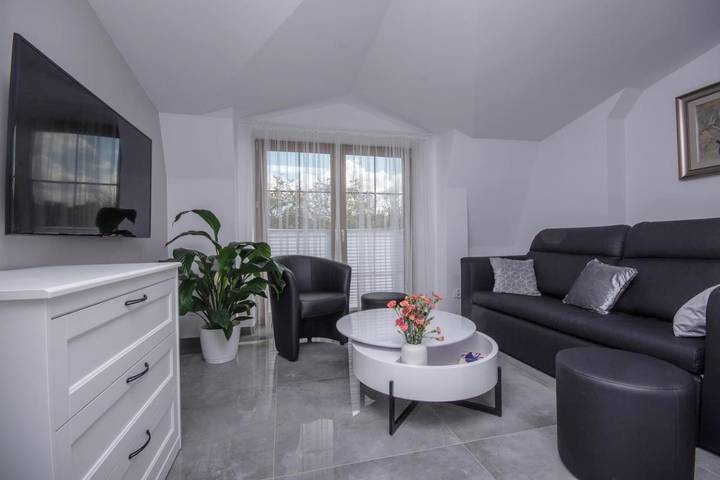 Apartament wakacyjny dla 9 osób, z ogród i widok w Częstochowa