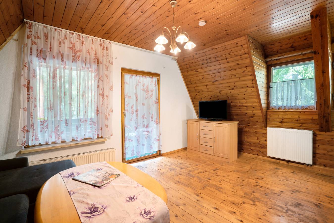 Ganze Wohnung, Ferienwohnung 'Finnhütte' mit Balkon in Niesky, Oberlausitz-Niederschlesien