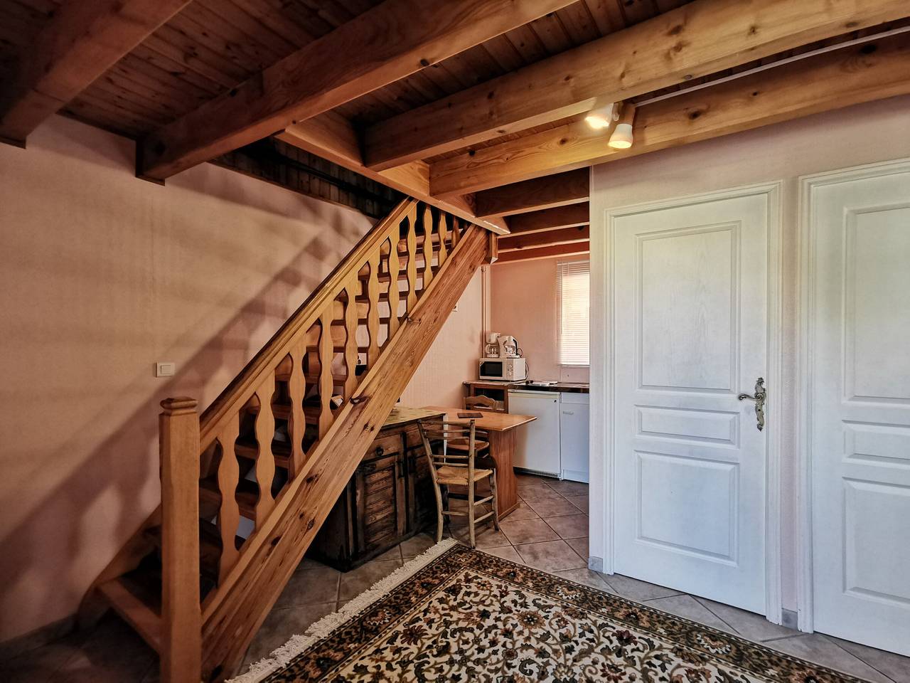Gîte Authentique pour 2-3 Pers. avec Cour, Terrain et Pêche, à Proximité de Brioude et Blesle in Lorlanges, Haute-Loire