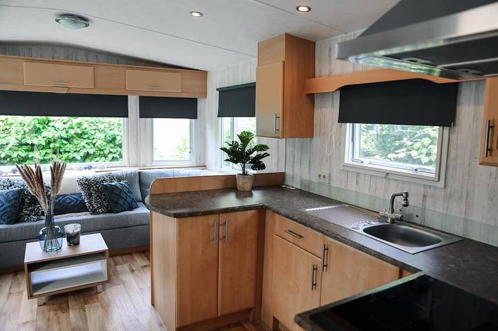 Vakantiewoning voor 4 personen, with tuin and terras as well as zwembad in Kortgene