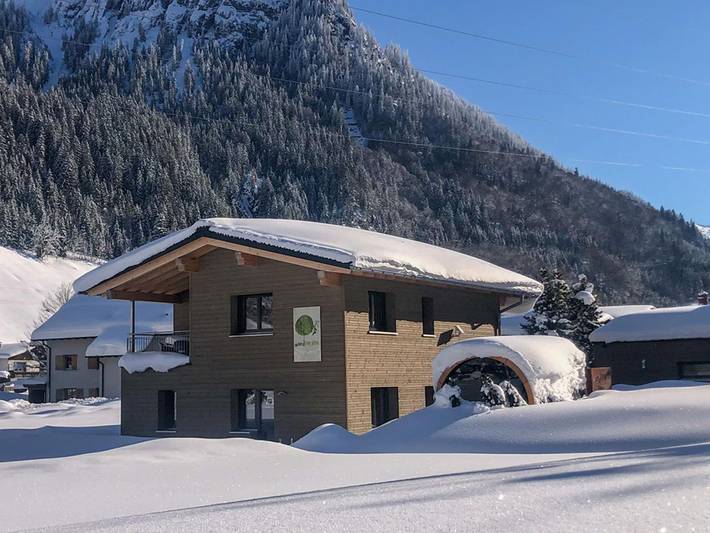 Hütte für 4 Personen, mit Balkon und Garten, kinderfreundlich am Arlberg